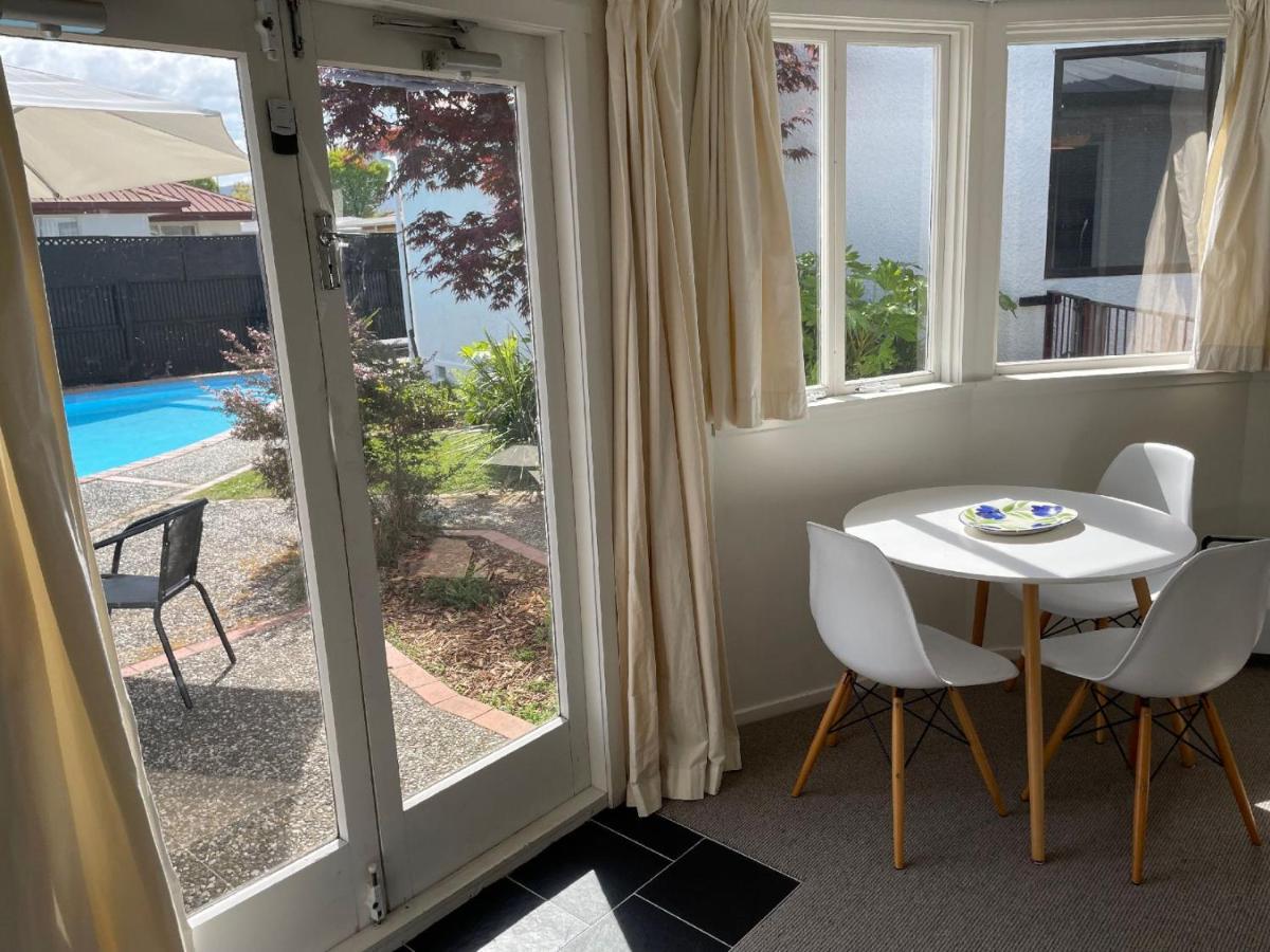 Pool House - One Bedroom Self Contained Unit Motueka Extérieur photo